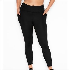 Victoria’s Secret Incredible Essential Leggings